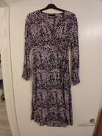 Prachtige blauwe jurk, Maat 38/40 (M), Zo goed als nieuw, Pieces, Onder de knie