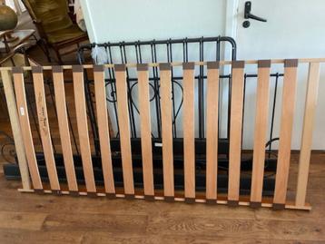Eenpersoons bed te koop 90x200 cm beschikbaar voor biedingen