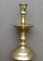 Zeer zeldzaam en groot model Schijfkandelaar van ca.1525, Verzenden, Koper of Brons