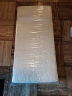 Matrasje en bekleding voor babybedje, matrasje voor wiegje., Ophalen, Zo goed als nieuw, Ledikant