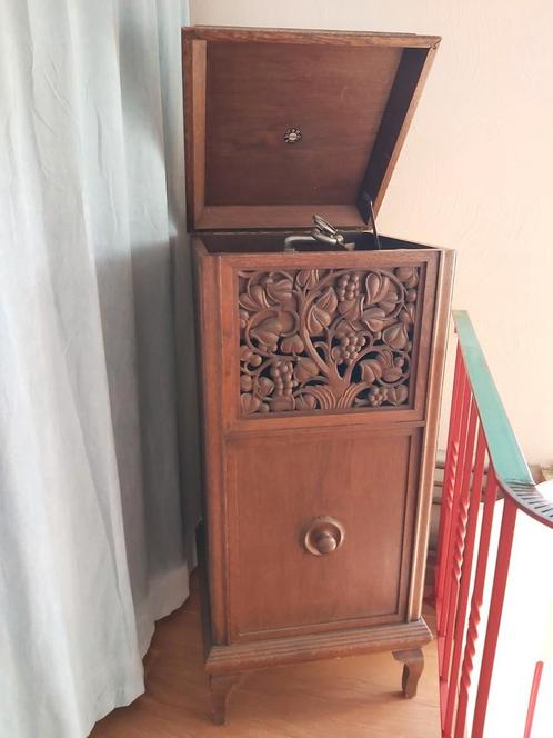 Electromophon uit 1926 met veel lp's, Antiek en Kunst, Antiek | Meubels | Kasten, Ophalen