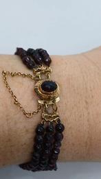 Antieke klederdracht armband granaat & 14k gouden slot, Sieraden, Tassen en Uiterlijk, Antieke sieraden, Ophalen of Verzenden