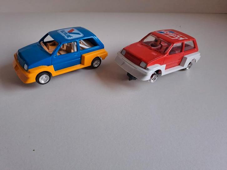 Scalectrix Austin Mini Metro Rover 2x, Antiek en Kunst, Antiek | Speelgoed, Ophalen of Verzenden