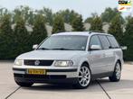 Volkswagen Passat Variant 2.8 V6 Highline 4Motion | Climate, Euro 2, Zwart, Handgeschakeld, Vierwielaandrijving