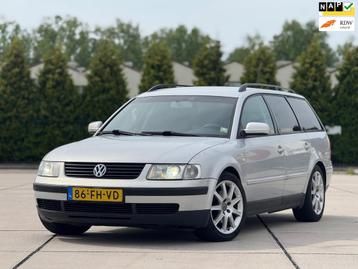 Volkswagen Passat Variant 2.8 V6 Highline 4Motion | Climate  beschikbaar voor biedingen