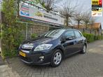 Toyota Auris 1.8 Full Hybrid Business, Trekhaak, Camera, Zee, Auto's, Toyota, Origineel Nederlands, Te koop, Zilver of Grijs, 5 stoelen