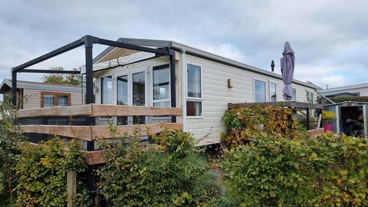 Wintervaste Stacaravan Chalet op Camping Het  Groene Eiland, Caravans en Kamperen, Stacaravans, Ophalen of Verzenden