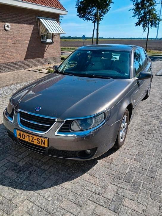 Saab 9-5 2.0 T Sport Sedan 2007 Grijs lpg/benzine, Auto's, Saab, Saab 9-5, Benzine, D, Sedan, Handgeschakeld, Origineel Nederlands