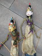 WAYANG GOLEC Poppen 2 st. antiek samen € 75 op standaard, Antiek en Kunst, Ophalen of Verzenden