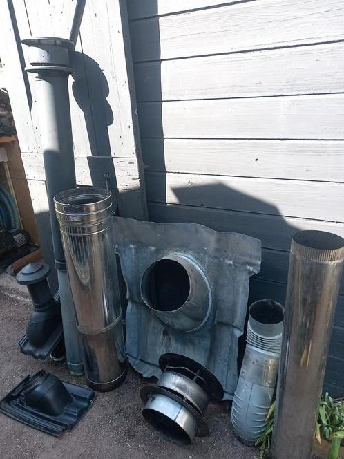Diverse dakdoorvoer, kachelpijp en hoed, Doe-het-zelf en Verbouw, Buizen en Afvoer, Gebruikt, Rvs, Minder dan 2 meter, 80 mm of meer
