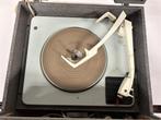 A6753. Ear vintage kofferplatenspeler met Garrard platenspel, Audio, Tv en Foto, Platenspelers, Ophalen of Verzenden, Gebruikt