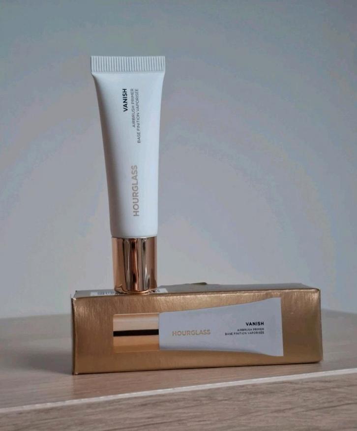 Hourglass Veil Mineral Primer - Nieuw!, Sieraden, Tassen en Uiterlijk, Uiterlijk | Gezichtsverzorging, Nieuw, Reiniging, Gehele gezicht