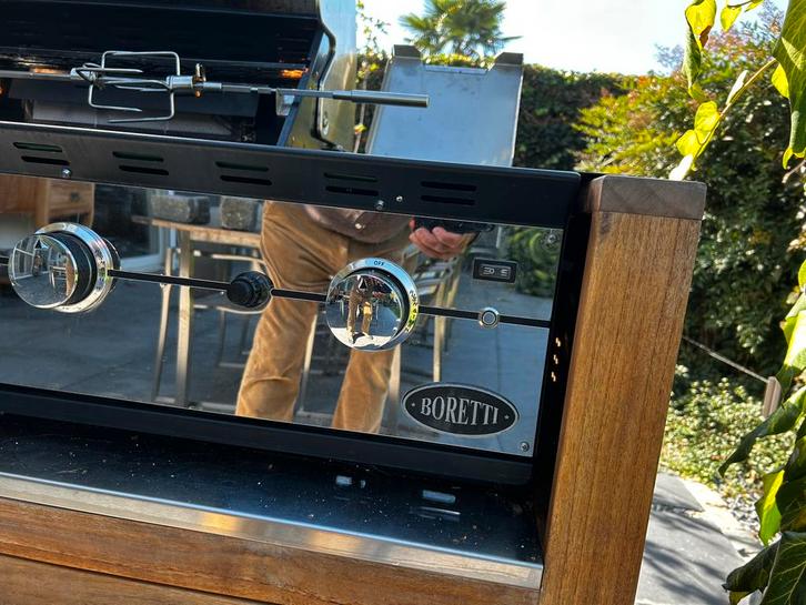 Boretti Barbecue met 6 branders en hardhouten kast, Tuin en Terras, Gasbarbecues, Gebruikt, Ophalen of Verzenden