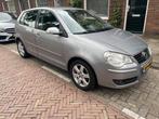Volkswagen Polo 1.2 47KW Cross 2006 Grijs, Voorwielaandrijving, Stof, 64 pk, 540 kg