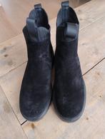 Chelsea boots, maat 40, valt als 39.5 van het merk Woden, Kleding | Dames, Schoenen, Ophalen of Verzenden, Zo goed als nieuw, Zwart
