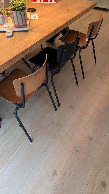 6 eetkamerstoelen 