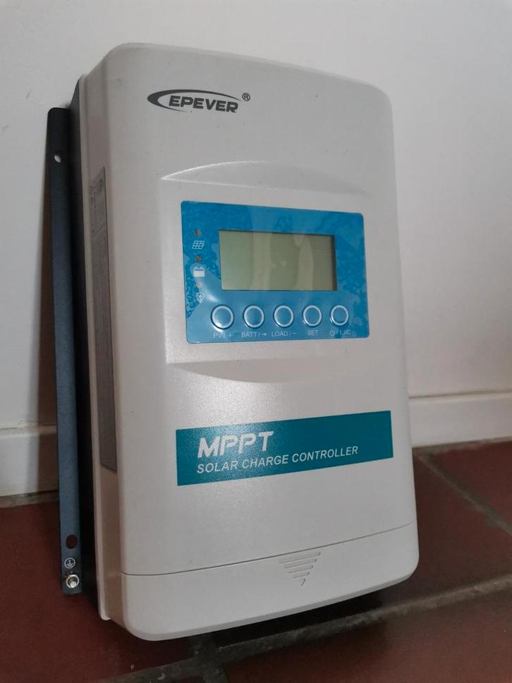 MPPT Solar Laadregelaar - EPEVER XTRA4415N-XDS2, Doe-het-zelf en Verbouw, Zonnepanelen en Toebehoren, Ophalen