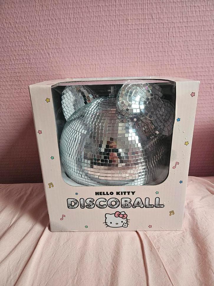 Nieuwe Hello Kitty Discobal, Huis en Inrichting, Woonaccessoires | Kandelaars en Kaarsen, Nieuw, Minder dan 25 cm, Overige materialen