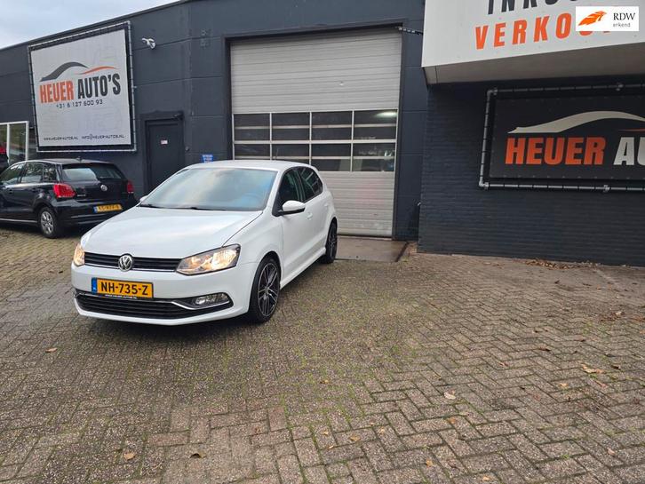 Volkswagen Polo 1.0 BlueMotion Edition nw apk beurt carplay, Auto's, Volkswagen, Bedrijf, Te koop, Polo, ABS, Airbags, Airconditioning