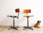 Vintage teken/bureau stoelen, Friso Kramer - Ahrend., Huis en Inrichting, Gebruikt, Bureaustoel, Bruin, Ophalen