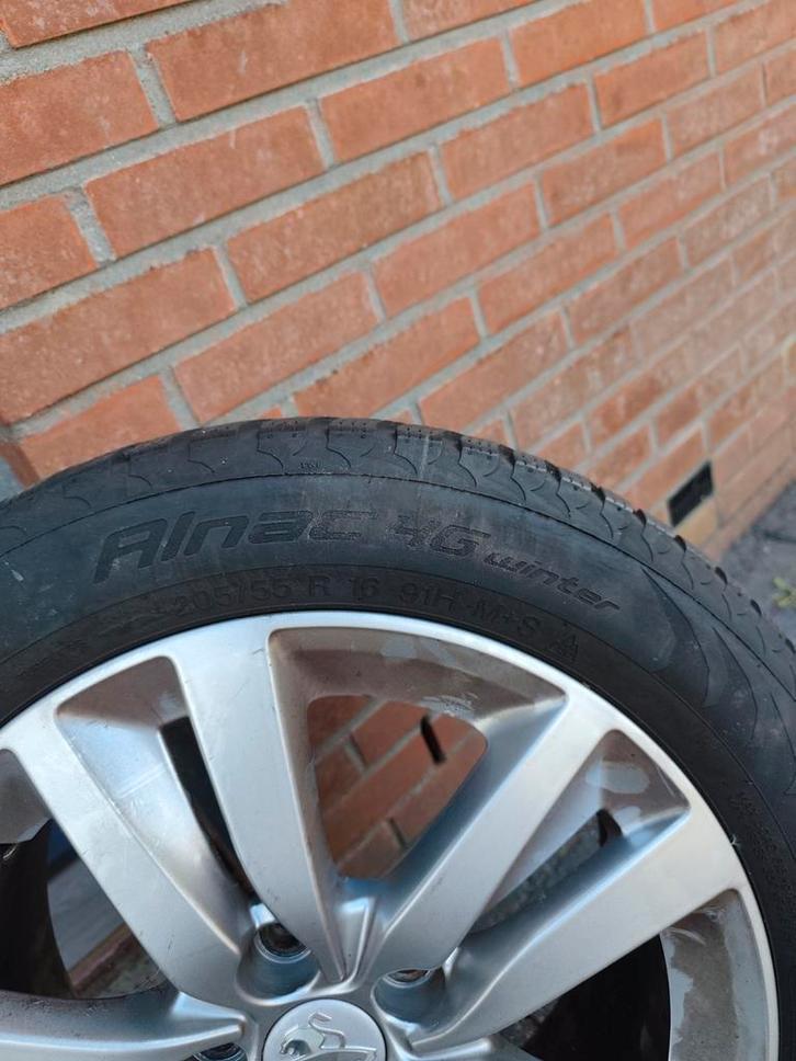 WinterBanden+Velgen Peugeot, Auto-onderdelen, Banden en Velgen, Banden en Velgen, Winterbanden, 16 inch, 205 mm, Gebruikt, Ophalen