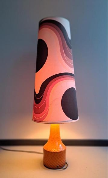 Originele jaten 70 vloerlamp beschikbaar voor biedingen