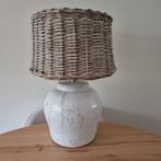 Prachtige landelijke grote stenen lamp. Zeer zwaar., Huis en Inrichting, Lampen | Lampenkappen, Ophalen, Wit, Rond, Landelijk