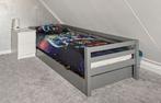 Eenpersoons bed / kinderbed / inc matras, Kinderen en Baby's, Kinderkamer | Stapelbedden en Hoogslapers, Ophalen of Verzenden