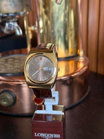 Omega Geneve 196.0030 Megaquartz vintage heren horloge beschikbaar voor biedingen