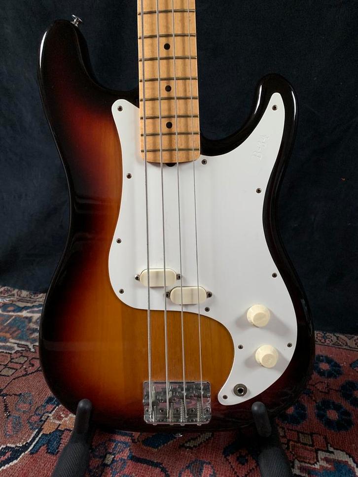 Fender Bullet Bass Deluxe 1980!, Muziek en Instrumenten, Snaarinstrumenten | Gitaren | Bas, Zo goed als nieuw, Ophalen of Verzenden