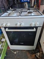 Bosch gasfornuis, Ophalen, Gebruikt, 4 kookzones, Gas