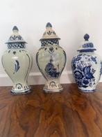 Delfts Blauwe Vazen met Deksel - Set van 3, Gebruikt, 50 tot 75 cm, Blauw, Aardewerk of Porselein