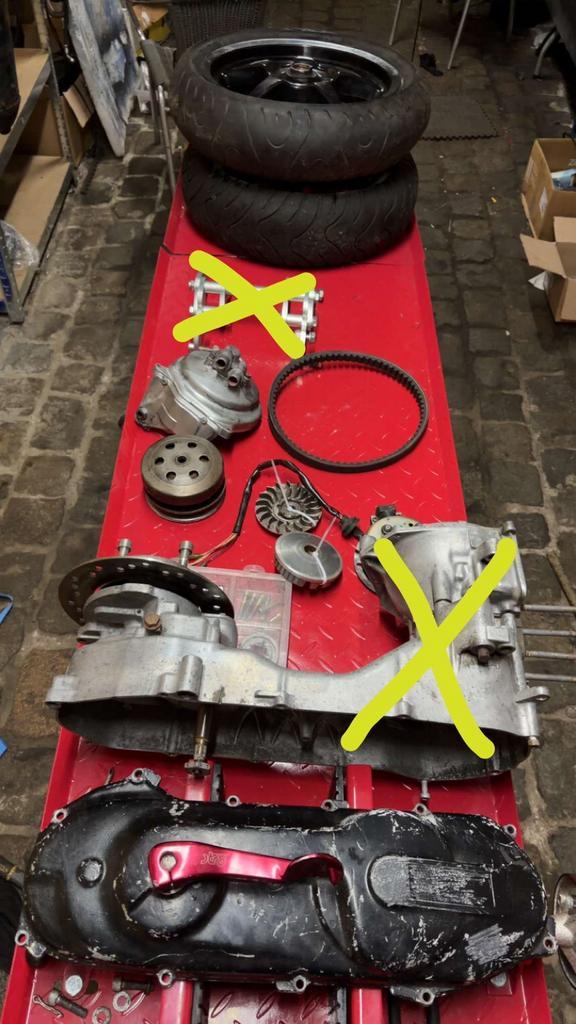 Aerox onderdelen, Motoren, Tuning en Styling, Ophalen of Verzenden