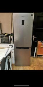 Nette Samsung koelkast met vriesvak. De koelkast is gebruikt, Witgoed en Apparatuur, Koelkasten en IJskasten, 200 liter of meer