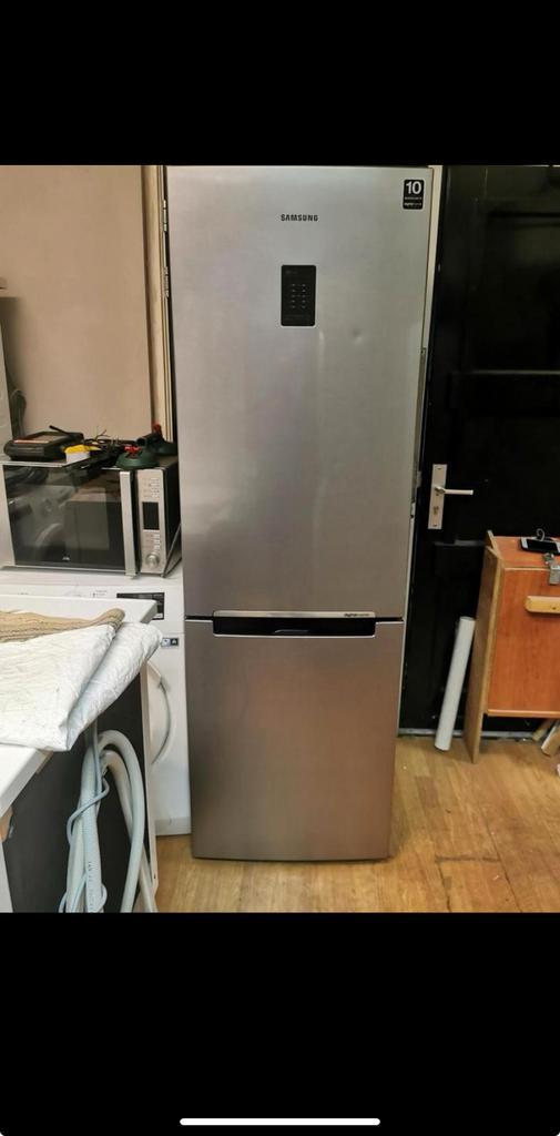Nette Samsung koelkast met vriesvak. De koelkast is gebruikt, Witgoed en Apparatuur, Koelkasten en IJskasten, Zo goed als nieuw