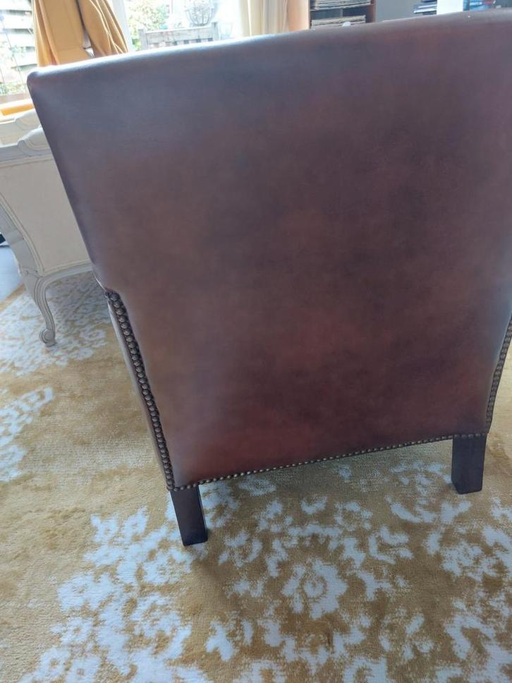 Echt leren fauteuil/korte mensen/geen rokers of huisdieren., Huis en Inrichting, Woonaccessoires | Krantenbakken en Lectuurbakken
