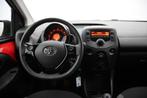 Toyota Aygo 1.0 VVT-i x-fun 5 Deurs - Airco, Auto's, Gebruikt, 4 stoelen, Origineel Nederlands, Bedrijf