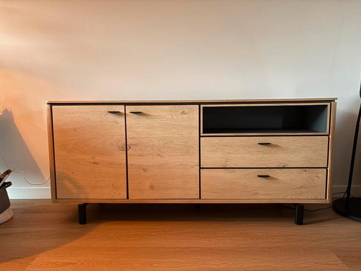 Henders en Hazel dressoir Livada, Huis en Inrichting, Kasten | Dressoirs, Zo goed als nieuw, 150 tot 200 cm, 25 tot 50 cm, Met lade(s)