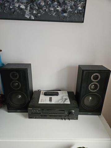 Akai Stereo Set met Technics Receiver beschikbaar voor biedingen