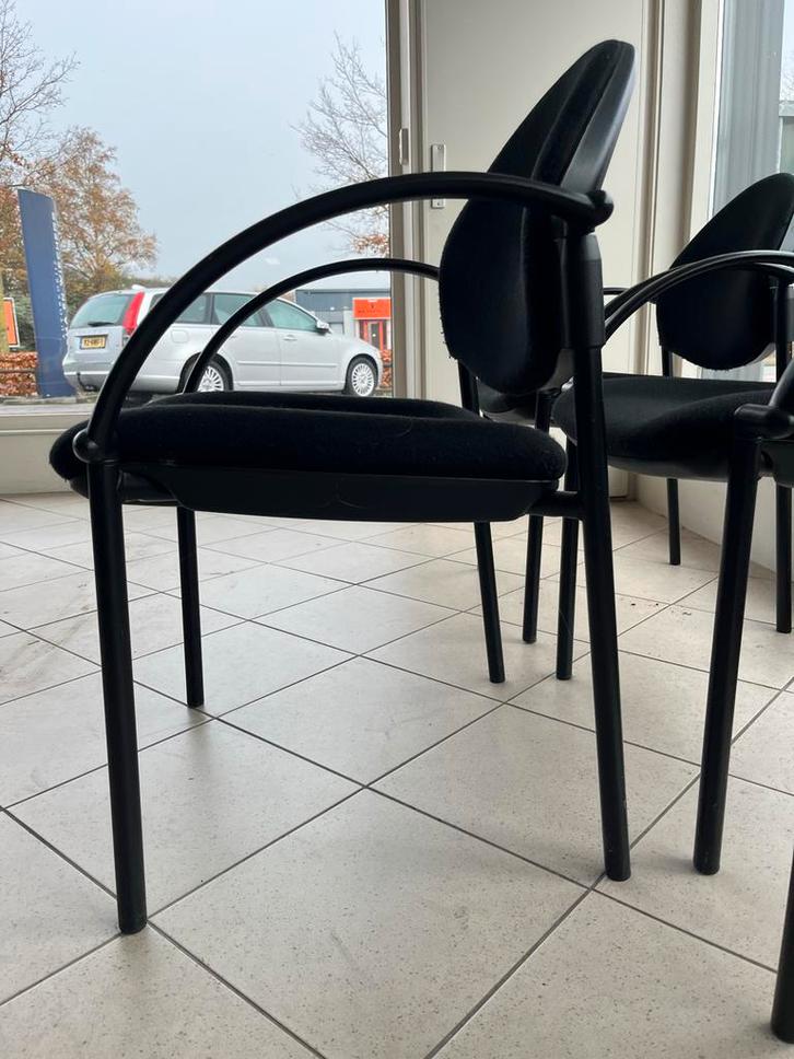 Zwarte vergaderstoelen - Set van 4, Huis en Inrichting, Stoelen, Zo goed als nieuw, Vier, Metaal, Zwart, Ophalen