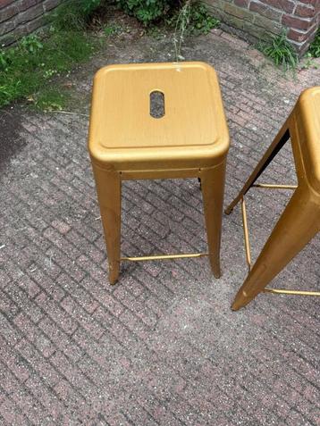 Barkruk 4 stuks afhalen in Heemstede beschikbaar voor biedingen