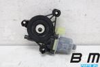 Raammotor linksvoor VW T-Roc 5Q0959802A, Gebruikt