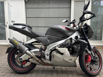 Aprilia Racing RSV 1000 1999 - Custom Streetfighter / Naked beschikbaar voor biedingen