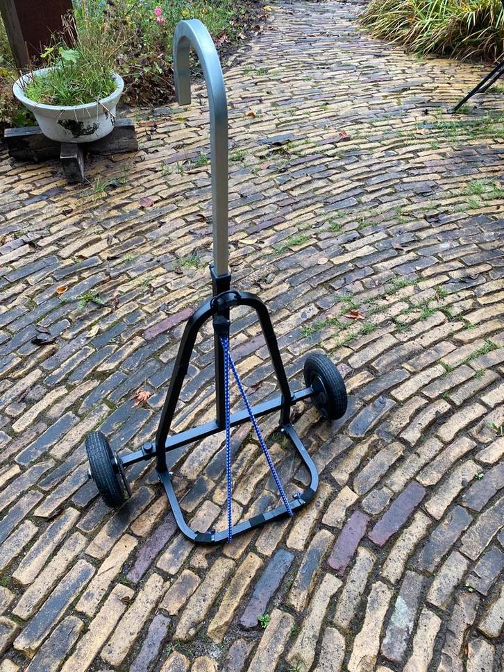 Accordeon trolley degelijke uitvoering, Muziek en Instrumenten, Accordeons, Zo goed als nieuw, Overige formaten, Overige merken