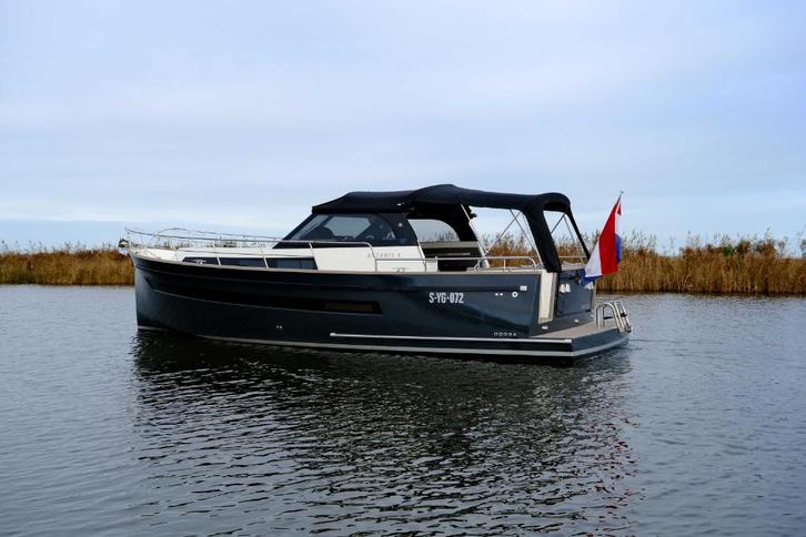 Antaris X, Watersport en Boten, Sloepen, Zo goed als nieuw, 70 pk of meer, 6 meter of meer, Binnenboordmotor, Diesel, Polyester