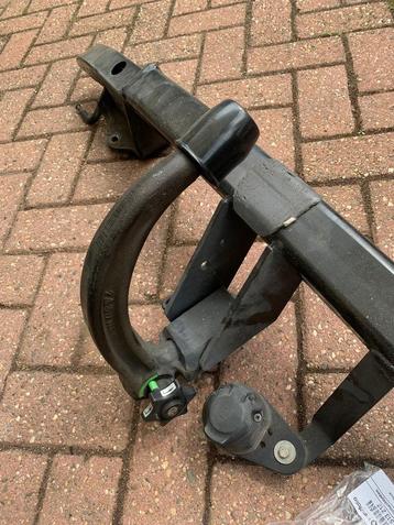 Afneembaar trekhaak bmw e91 e90 beschikbaar voor biedingen