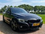 BMW 3-Serie (f30) 318i 136pk Aut 2019 Zwart, Origineel Nederlands, Te koop, 5 stoelen, Benzine