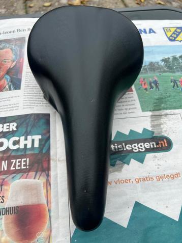 Fietszadel Corvus - Gebruikt beschikbaar voor biedingen
