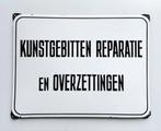 Emaille Bord Reclamebord Kunstgebitten Reparatie Tandarts, Verzenden, Gebruikt, Reclamebord