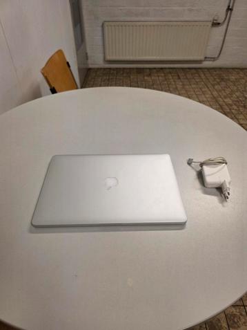 Zeer mooie MacBook Pro 2015,  15 inch Retina I7 512 Gb beschikbaar voor biedingen